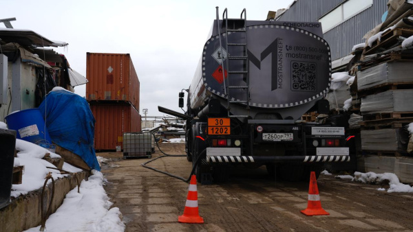 дизельное топливо летнее купить оптом с доставкой в Великом Новгороде