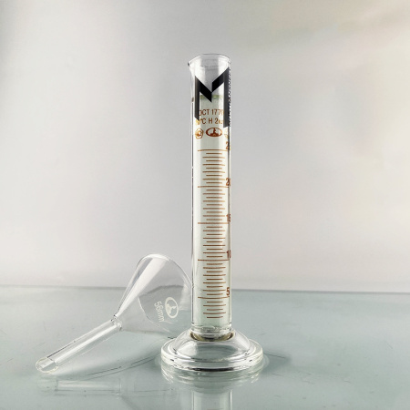 дизельное топливо зимнее -32°c купить оптом с доставкой в Великом Новгороде